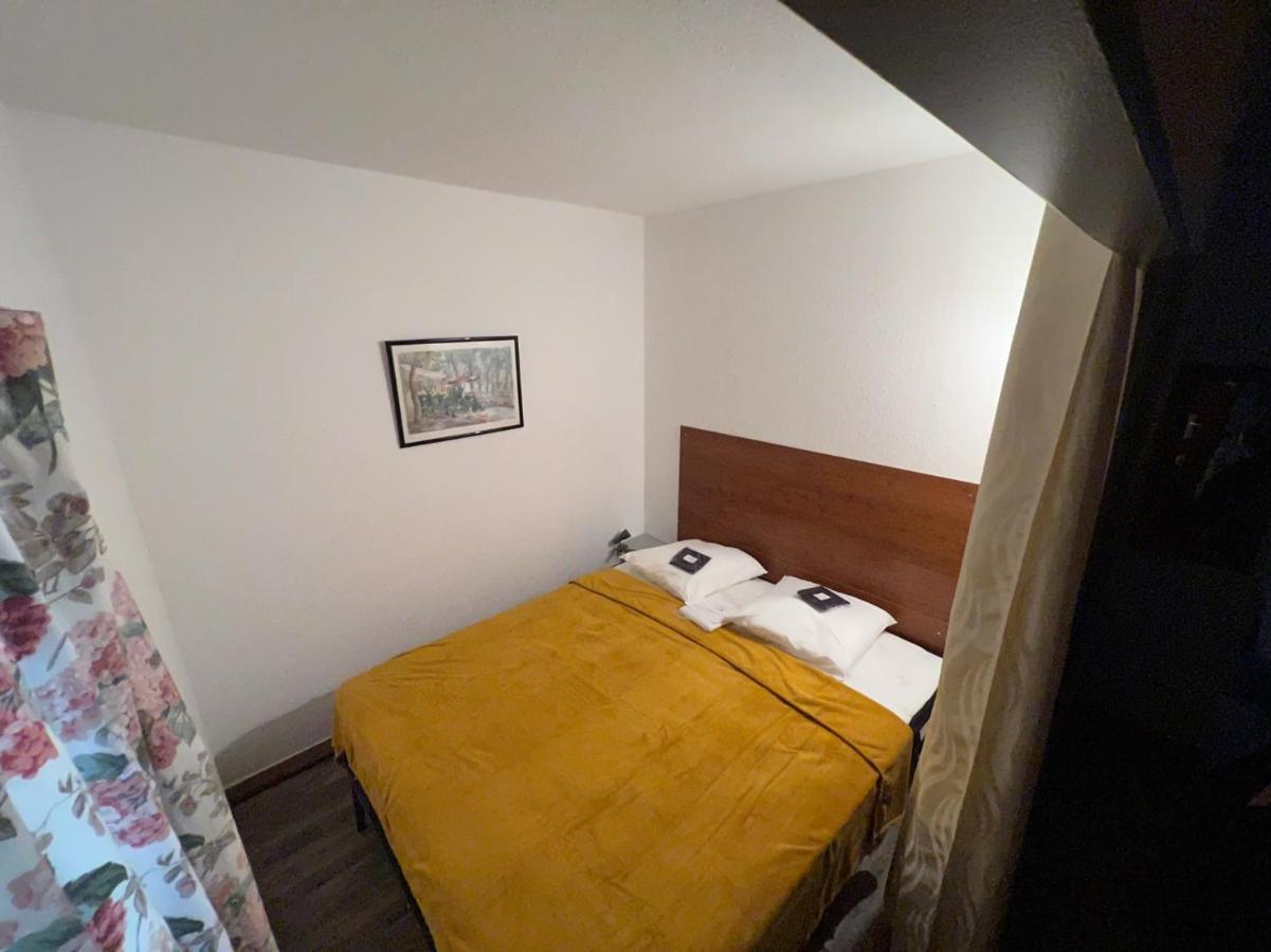 T2 Avec Veranda Et Piscine A Mandelieu La Napoule Exterior foto